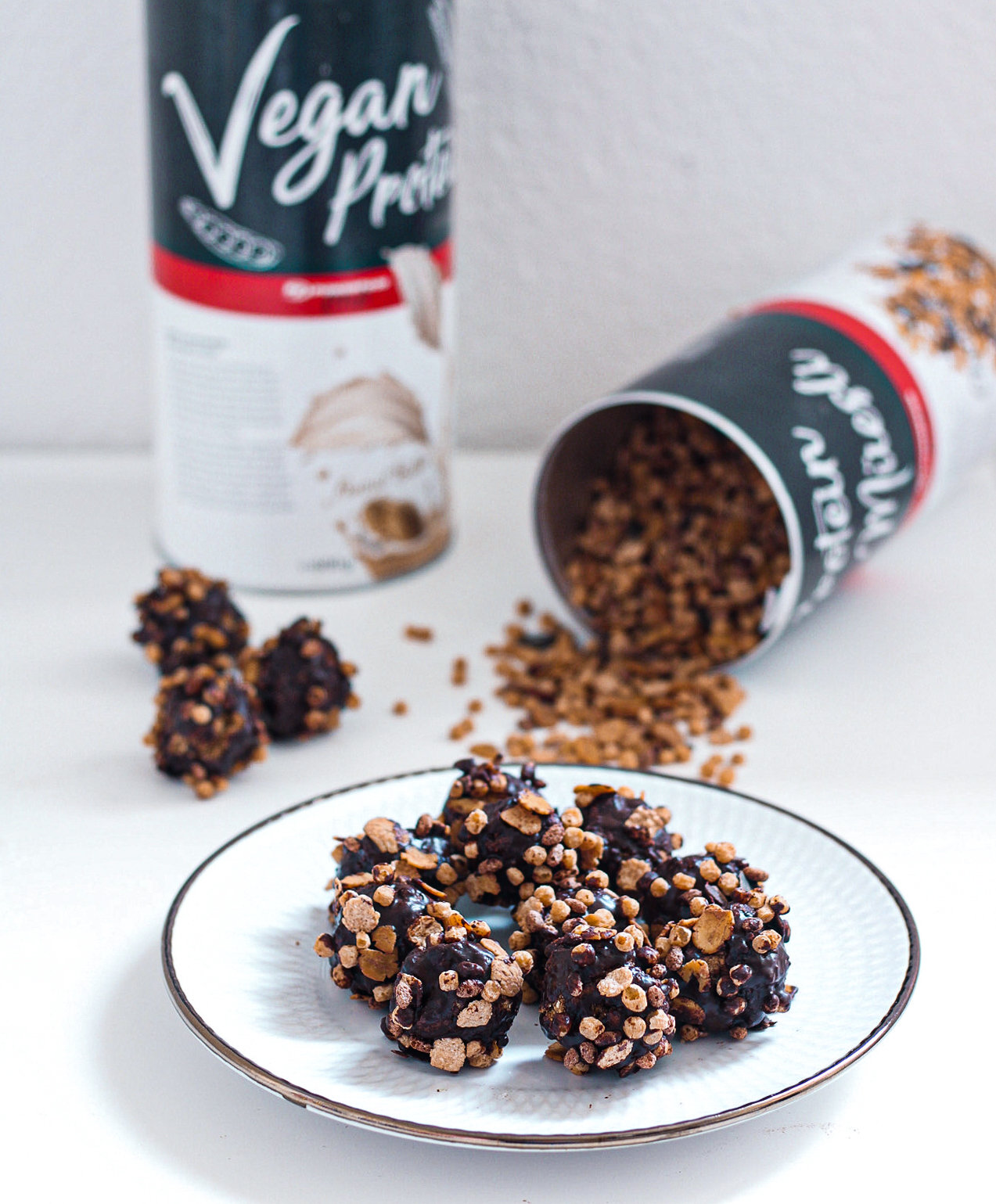 PB Chocolate Crunch Protein Balls PB Chocolate Crunch Protein Balls
