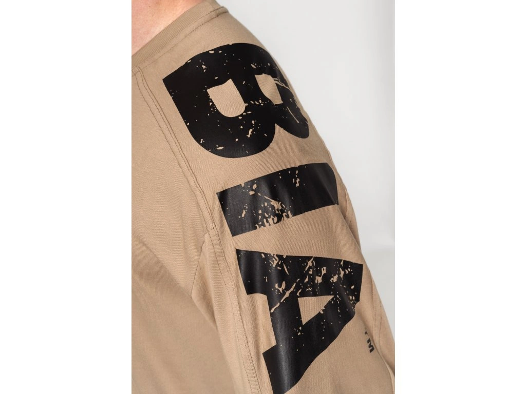Nebbia Oversized T-Shirt Lifting Club 353 - light brown